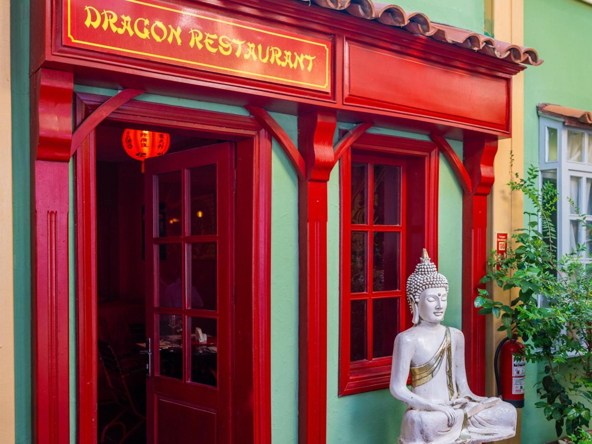 Labranda Mares Marmaris Hotel Exterior foto Dragon Restaurant